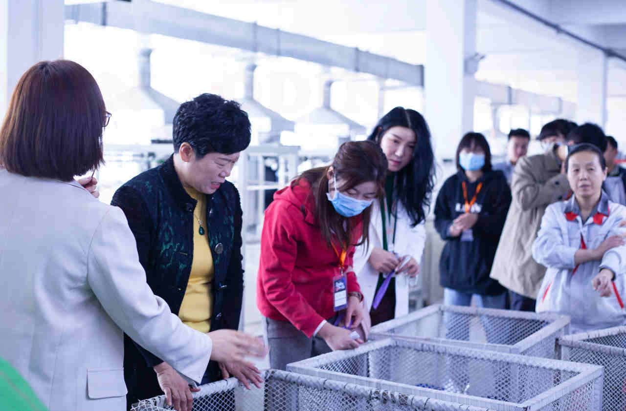 防水拉链生产厂家